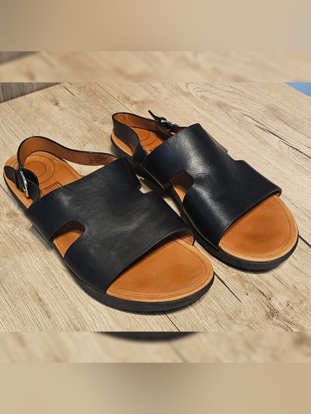 Fitflop H-Bar Black Leather Sandals